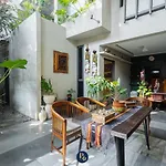Bali Puspa Guest House